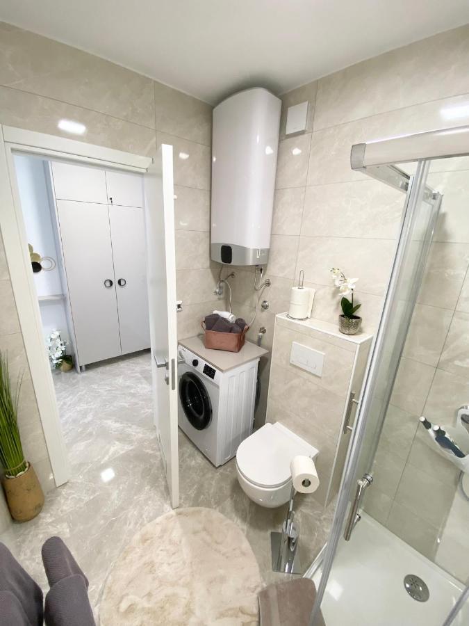 Apartment "50 Shades" With Balcony And Free Parking In The Garage Ζαντάρ Εξωτερικό φωτογραφία
