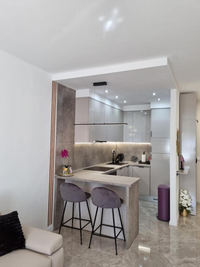 Apartment "50 Shades" With Balcony And Free Parking In The Garage Ζαντάρ Εξωτερικό φωτογραφία