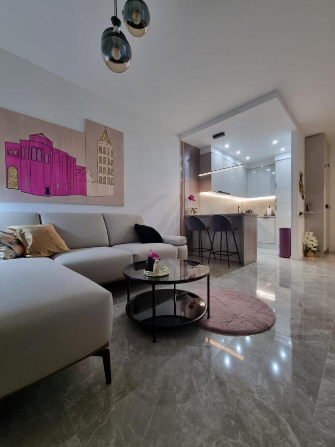 Apartment "50 Shades" With Balcony And Free Parking In The Garage Ζαντάρ Εξωτερικό φωτογραφία